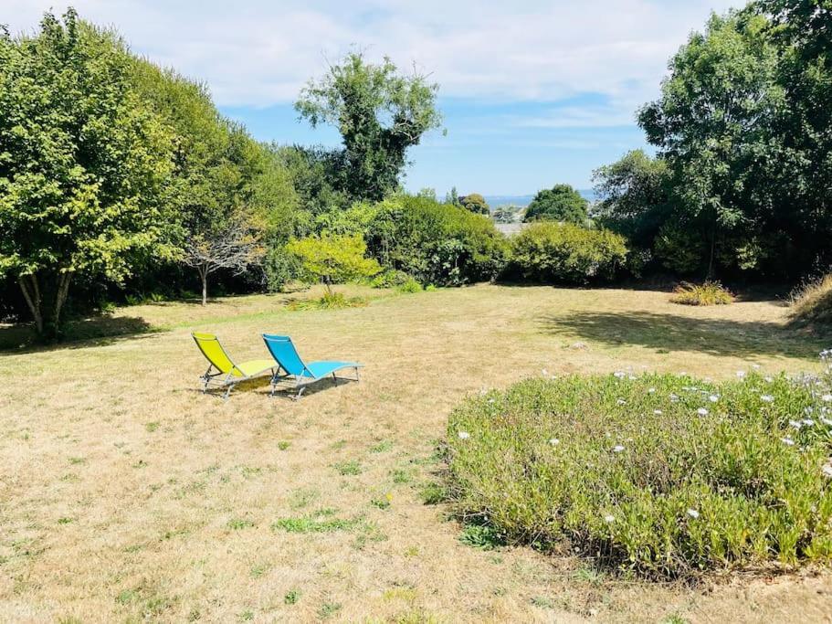 Maison Spacieuse A Deux Pas De La Plage Roscanvel Εξωτερικό φωτογραφία